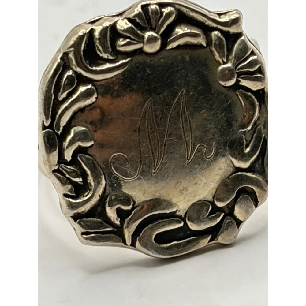 Vintage 925 Sterling Silver Monogram M Repousse Signet Statement Ring Size 7.75